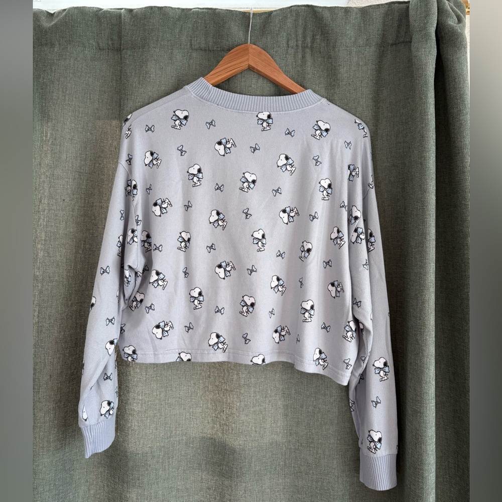 AE Snoopy Bow Plush PJ Longsleeve Top - Picture 4 of 7